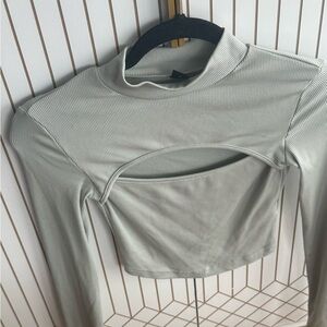 Women's Ribbed Cutout Longsleeve top - light green